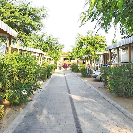 Camping La Masia 5*