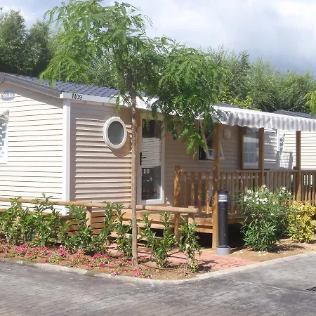 Camping La Masia Campsite 5*